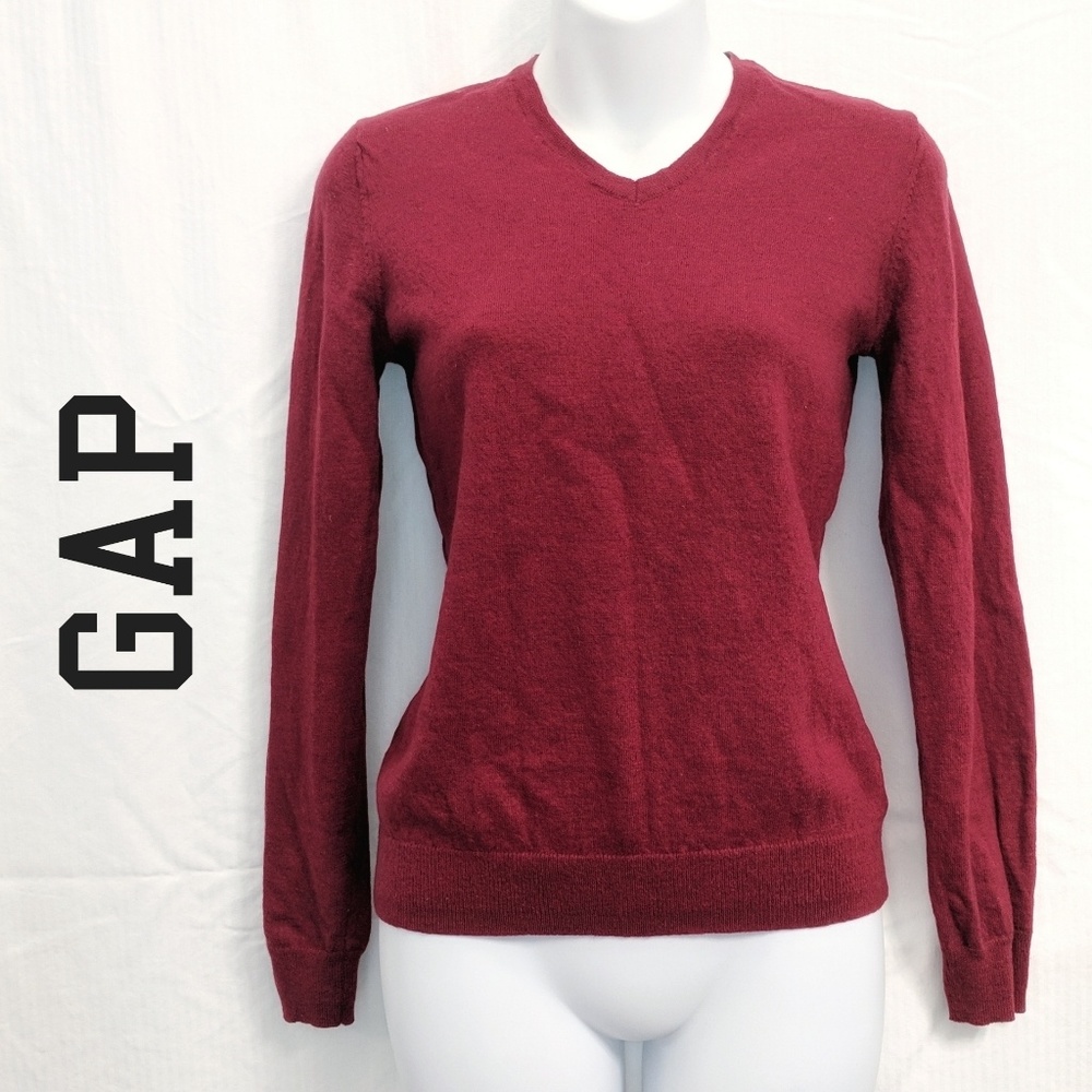 Gap V-neck merino wool sweater